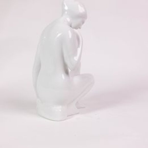 Royal Dux All White Nude Porcelain Figure - Picture 5 of 8